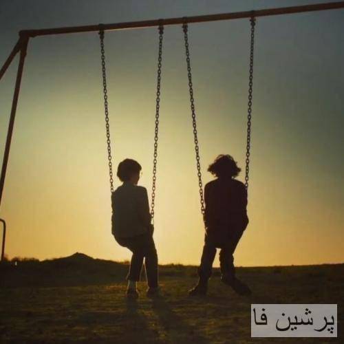  عاشق نگا کردن به اون چشاتم عاشق اون شبام که تا صبح باهاتم