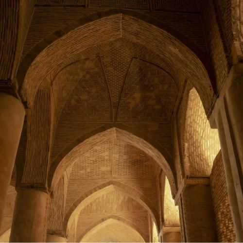 یاسین اصغری دختر شاه