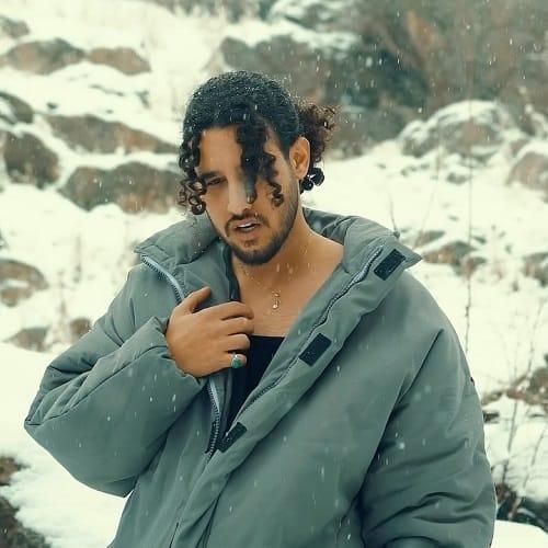 امیر ماهان قصه ی نسل مرا از سفره ی بی نان بپرسید